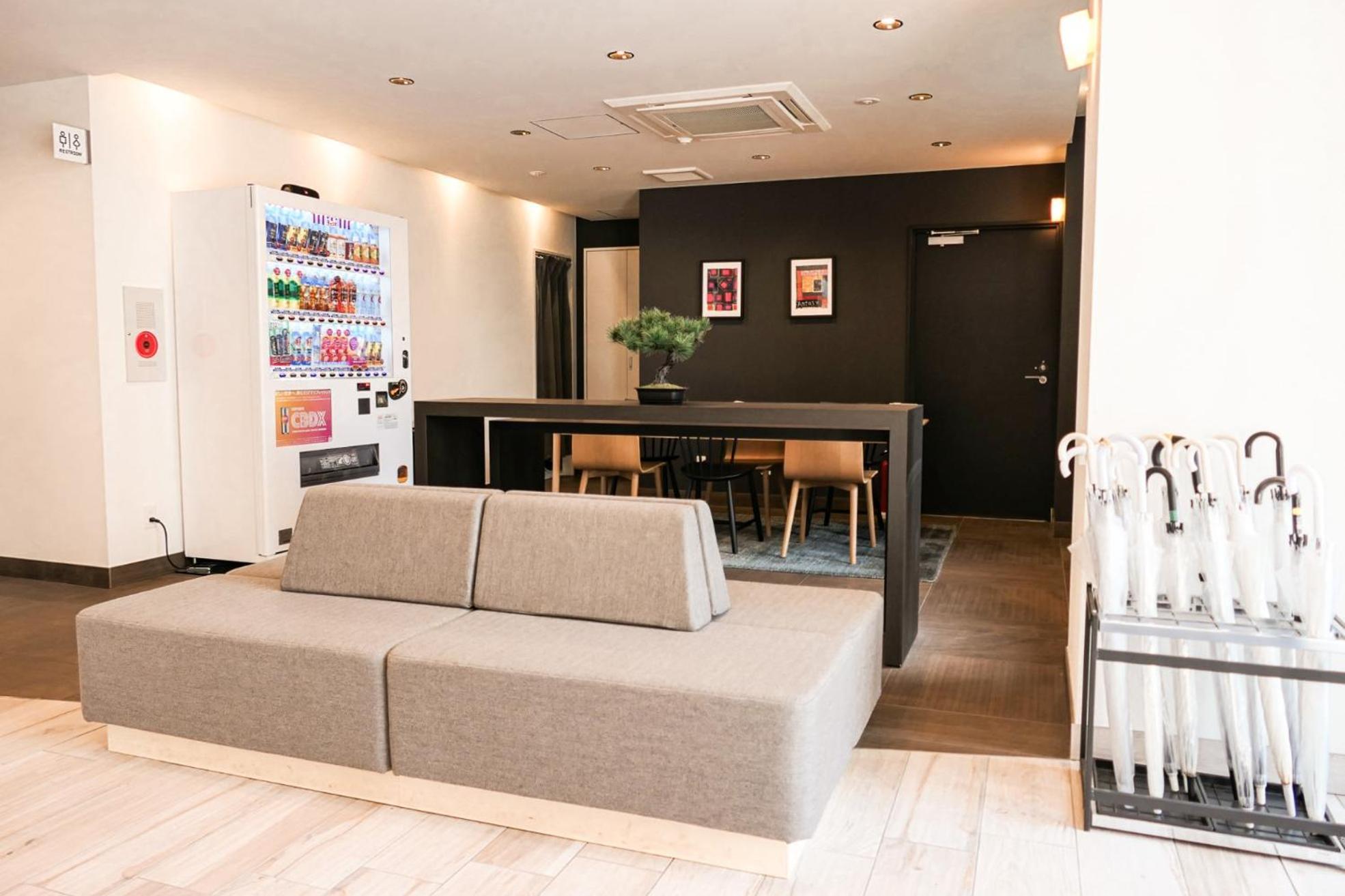 Wayfarer Matsu Hotel Osaka Exterior photo